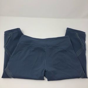 Beautiful color lulu tights! $30 or best offer